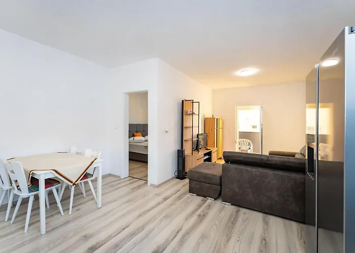 Stunning In Apartament